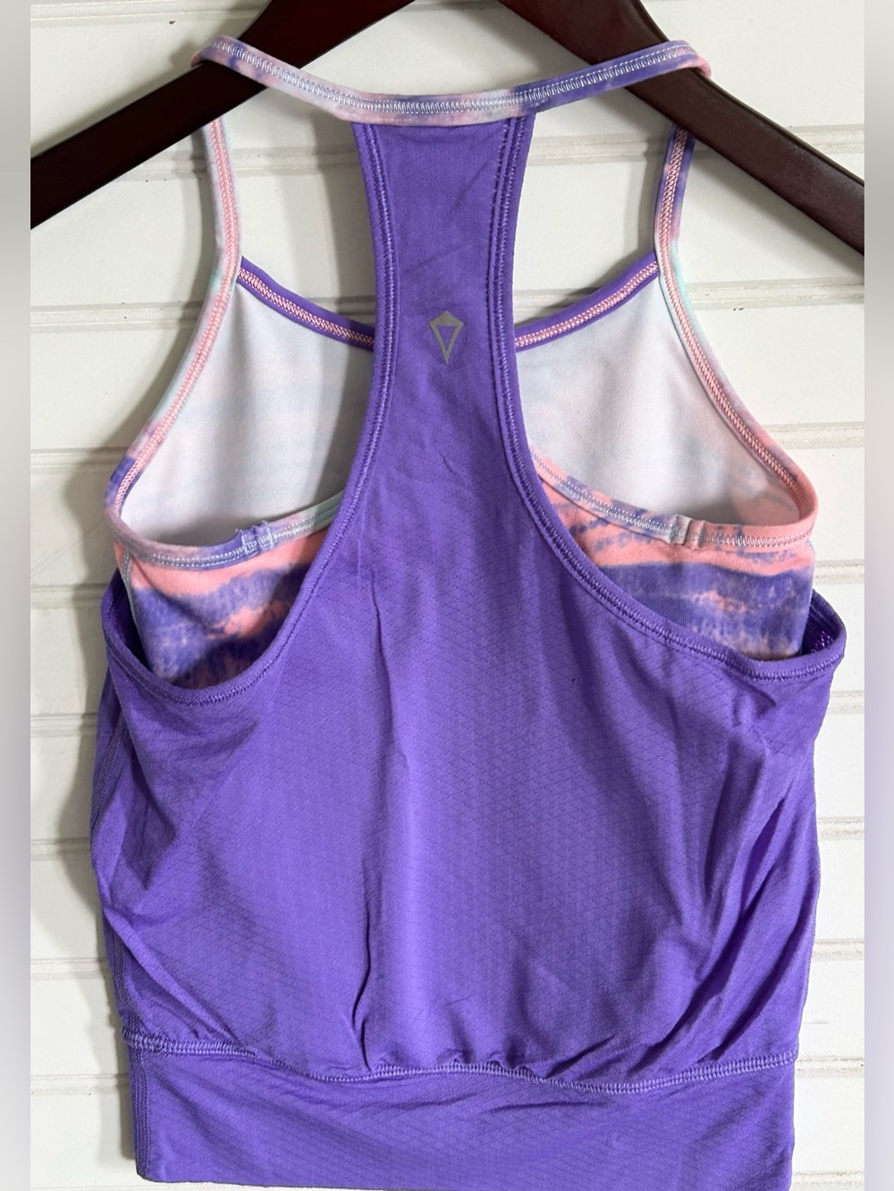 IVIVVA by LULULEMON girls tank top